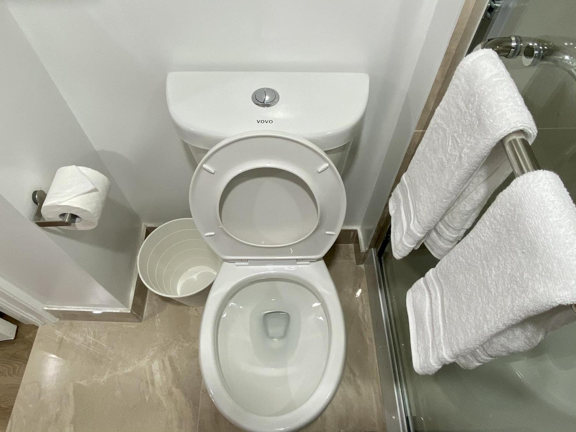 Affordable Room With Free Parking In Newmarket On מראה חיצוני תמונה